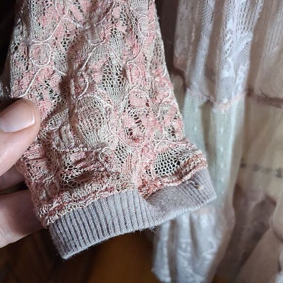 Free People Vintage Tiered Lace Baby Doll Women Top in Pink and Cream Size S/P - Picture 4 of 6